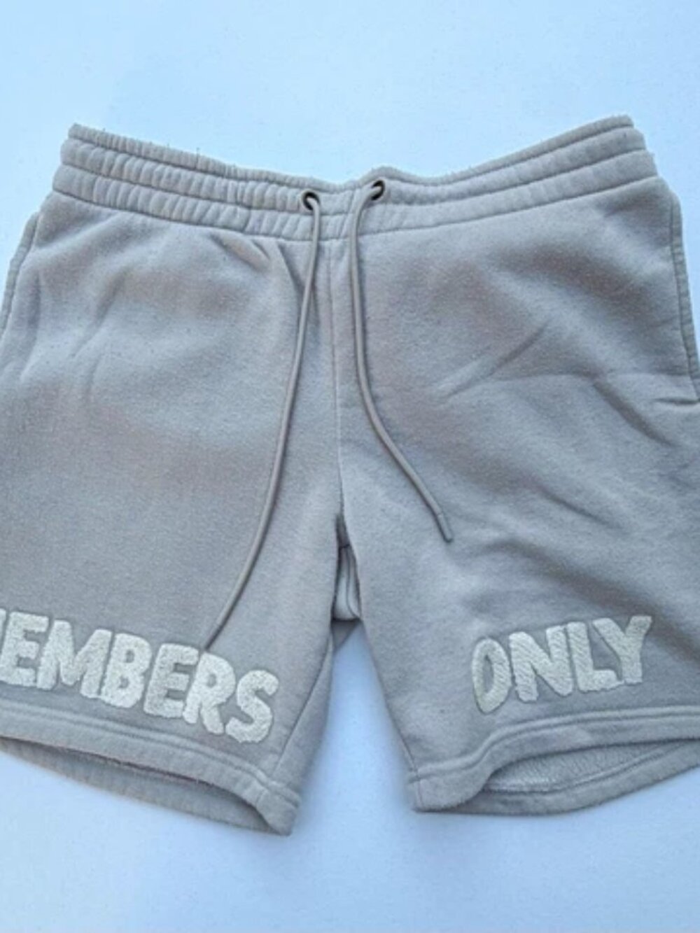 Members Only Mens Large Beige Fleece Sweat Shorts Chenille Logo Drawstring L